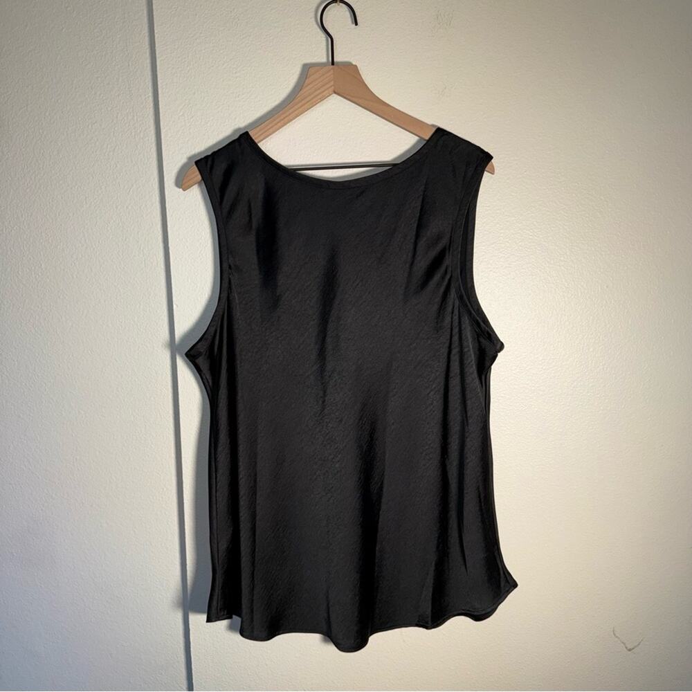 NWT GAP Black satin workwear interview outfit lightweight sleeveless blouse XXLT - Picture 4 of 4